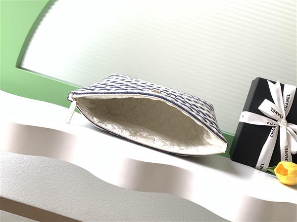 2026127215528236 480